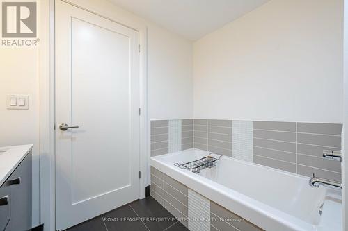 1108 - 55 Front Street E, Toronto, ON - Indoor Photo Showing Bathroom