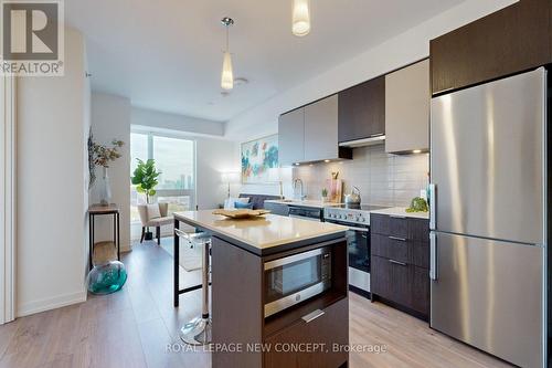2609 - 203 College Street S, Toronto, ON - Indoor Photo Showing Kitchen With Stainless Steel Kitchen With Upgraded Kitchen