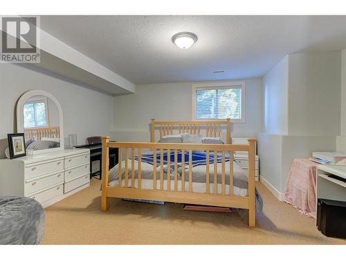 291 Sandpiper Court, Kelowna, BC - Indoor Photo Showing Bedroom