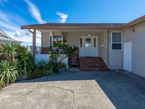 689 Alder St South, Campbell River, BC - Outdoor