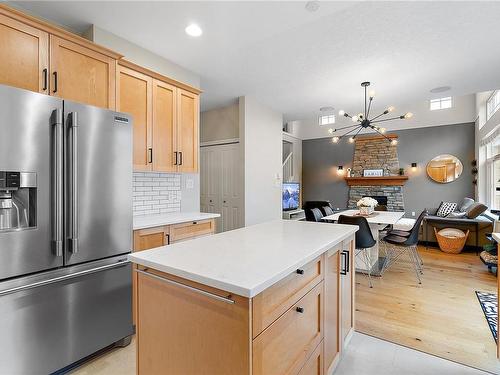 2510 Westview Terr, Sooke, BC - Indoor Photo Showing Kitchen With Stainless Steel Kitchen