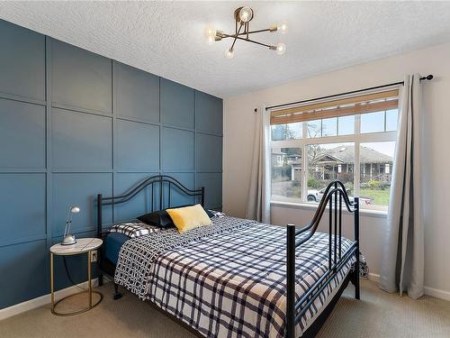 2510 Westview Terr, Sooke, BC - Indoor Photo Showing Bedroom