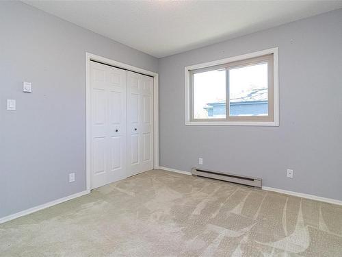3140 Wessex Close, Oak Bay, BC - Indoor Photo Showing Other Room