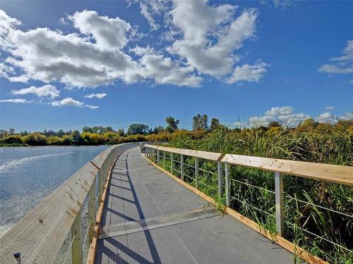 6-3993 Columbine Way, Saanich, BC - Outdoor With View