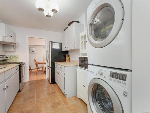 2311 Galena Rd, Sooke, BC - Indoor Photo Showing Laundry Room