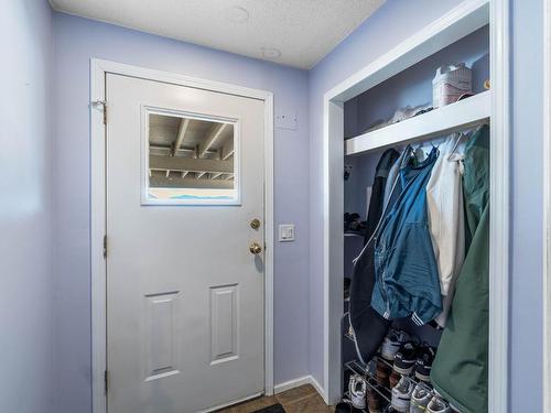 2113 Sifton Ave, Kamloops, BC - Indoor Photo Showing Other Room