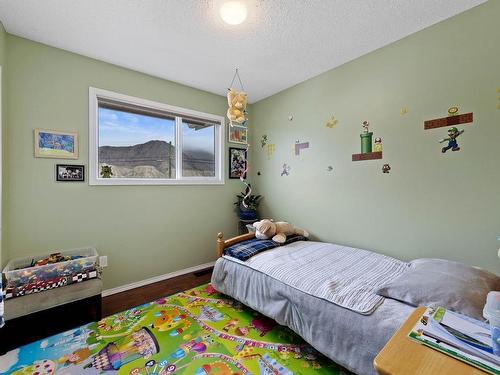 6117 Dallas Drive, Kamloops, BC - Indoor Photo Showing Living Room