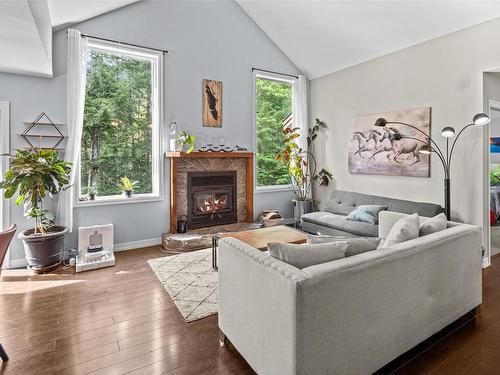 3008 Sarah Dr, Sooke, BC - Indoor Photo Showing Living Room With Fireplace