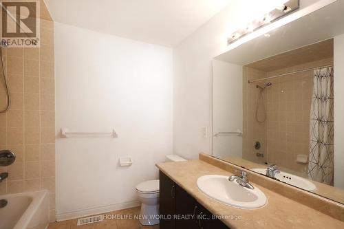 Unit 3 - 41 Pulpwood Cres Crescent, Richmond Hill, ON - Indoor Photo Showing Bathroom