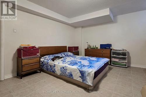22 West Side Drive, Markham, ON - Indoor Photo Showing Bedroom