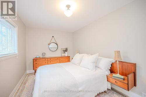 92 Alsop'S Beach Road, Brock, ON - Indoor Photo Showing Bedroom