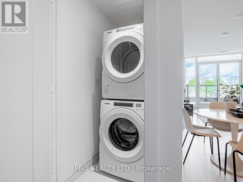 444 - 20 Inn On The Park Drive, Toronto, ON - Indoor Photo Showing Laundry Room