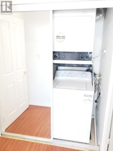 1117 - 88 Corporate Drive, Toronto, ON - Indoor Photo Showing Laundry Room