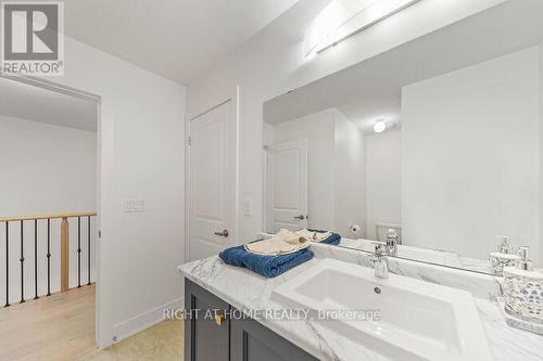 51 Dorian Drive, Whitby, ON - Indoor Photo Showing Bathroom