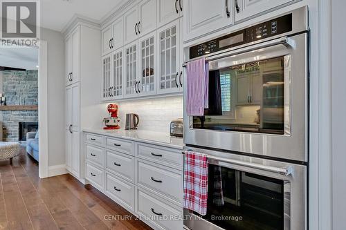 29 Rustlewood Avenue, Kawartha Lakes, ON - Indoor Photo Showing Kitchen