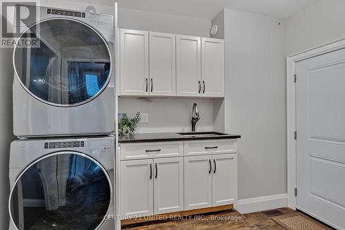 29 Rustlewood Avenue, Kawartha Lakes, ON - Indoor Photo Showing Laundry Room