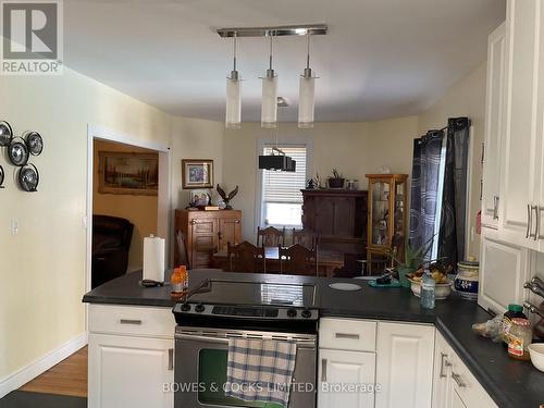 34 Chemaushgon Road, Bancroft, ON - Indoor Photo Showing Kitchen