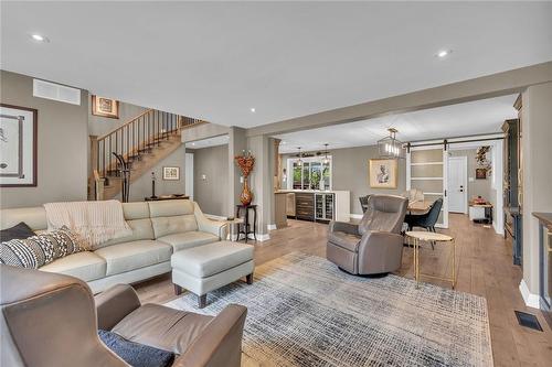 50 Kennedy Avenue, Hamilton, ON - Indoor Photo Showing Living Room