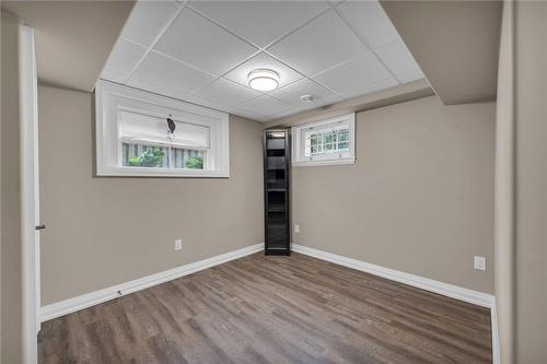 50 Kennedy Avenue, Hamilton, ON - Indoor Photo Showing Other Room