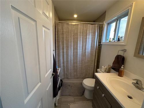78 Sherman Avenue N|Unit #Main, Hamilton, ON - Indoor Photo Showing Bathroom