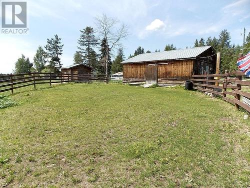 2442 Clara Road, 150 Mile House, BC - Outdoor