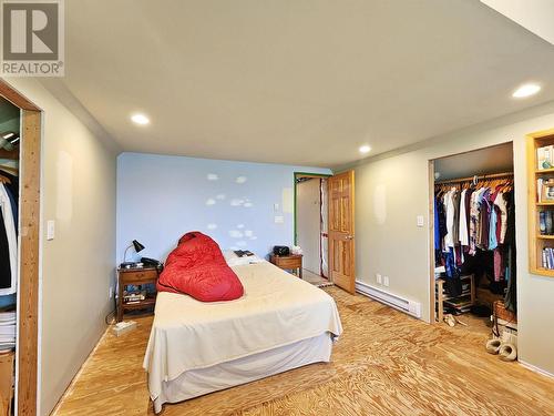 2381 Dawson Street, Quesnel, BC - Indoor Photo Showing Bedroom