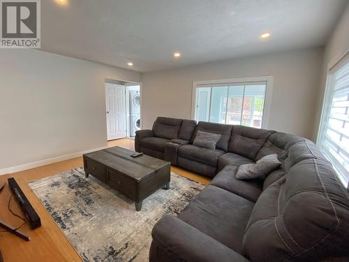 1840 E 5Th Avenue, Prince Rupert, BC - Indoor Photo Showing Living Room