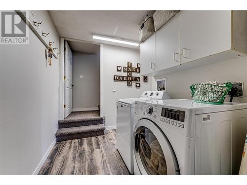 1541 Eagle Rock Road, Armstrong, BC - Indoor Photo Showing Laundry Room