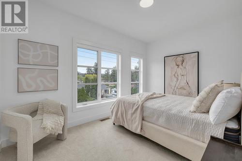 1455 Cara Glen Court Unit# 108, Kelowna, BC - Indoor Photo Showing Bedroom