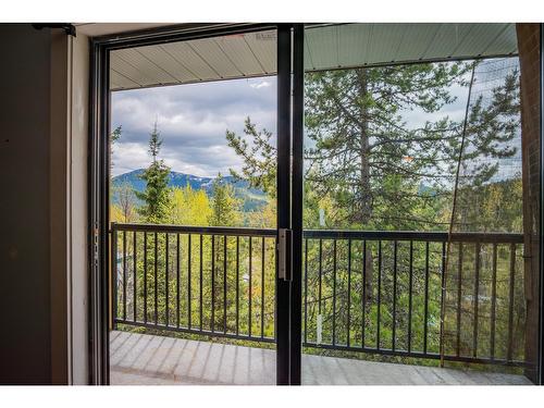 303 - 1510 Nickleplate Road, Rossland, BC -  Photo Showing Other Room