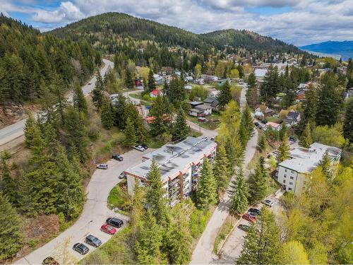 303 - 1510 Nickleplate Road, Rossland, BC - Outdoor With View