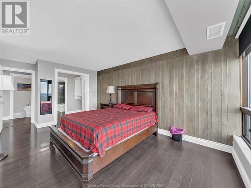 150 Park St W Unit# 3109, Windsor, ON - Indoor Photo Showing Bedroom