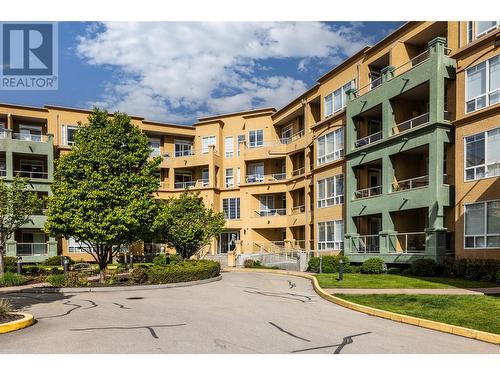 3550 Woodsdale Road Unit# 219, Lake Country, BC - Outdoor With Facade
