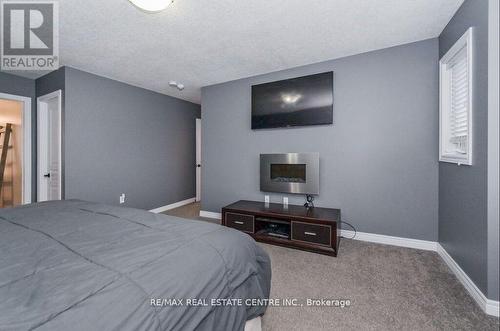 22 Hilborn Street, East Luther Grand Valley, ON - Indoor Photo Showing Bedroom
