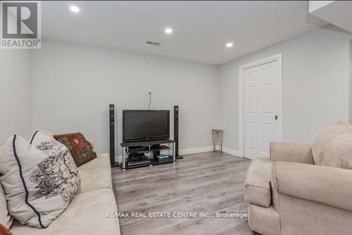 22 Hilborn Street, East Luther Grand Valley, ON - Indoor