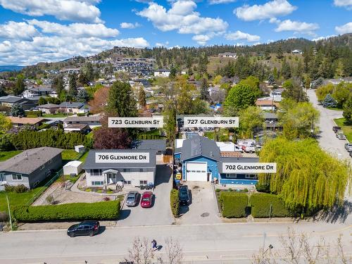 727 Glenburn Street, Kelowna, BC - Outdoor With View