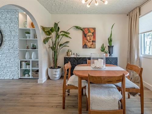 3105 13 Street, Vernon, BC - Indoor Photo Showing Dining Room