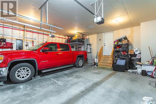 605 Regier Place, Martensville, SK - Indoor Photo Showing Garage