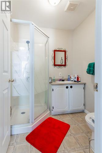 57 Cross Road, Bay Roberts, NL - Indoor Photo Showing Bathroom