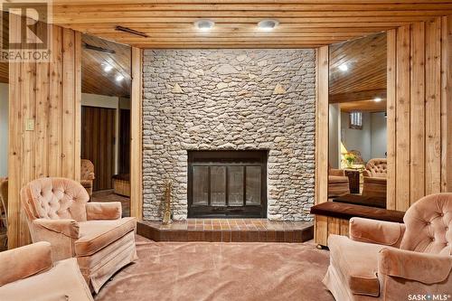 1616 Jackson Avenue, Saskatoon, SK - Indoor Photo Showing Living Room With Fireplace