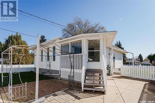 1616 Jackson Avenue, Saskatoon, SK - Outdoor With Deck Patio Veranda