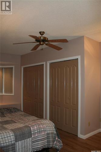 605 1St Avenue, Rouleau, SK - Indoor Photo Showing Bedroom