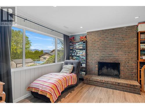 10664 Teresa Road, Lake Country, BC - Indoor Photo Showing Bedroom