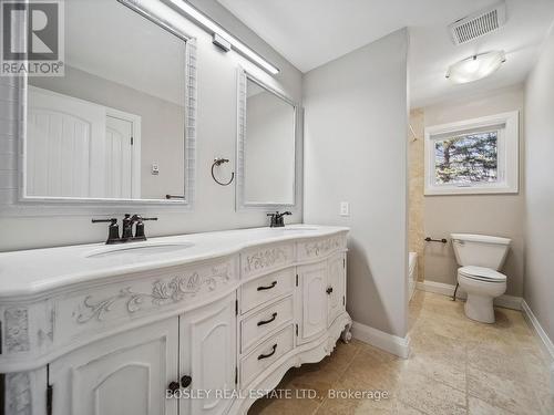 629 Canal Road, Huntsville, ON - Indoor Photo Showing Bathroom