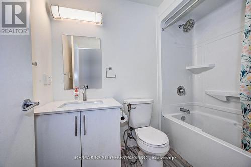 1402 - 128 King Street N, Waterloo, ON - Indoor Photo Showing Bathroom