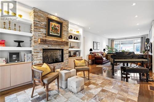 305 John Street, Niagara-On-The-Lake, ON - Indoor Photo Showing Living Room With Fireplace