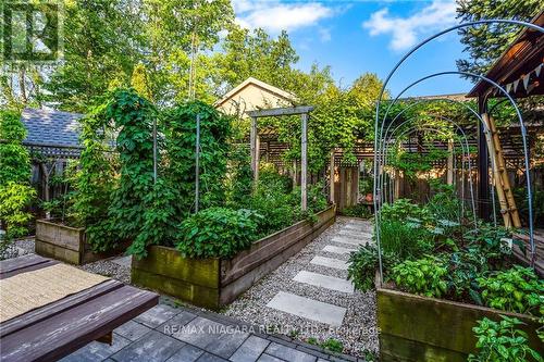 305 John Street, Niagara-On-The-Lake, ON - Outdoor With Deck Patio Veranda