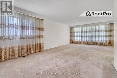 Upper - 360 Chantenay Dr Drive, Mississauga, ON - Indoor Photo Showing Other Room