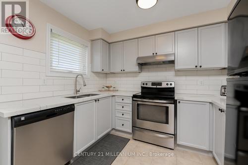 104 Royal Orchard Drive, Brampton, ON - Indoor Photo Showing Kitchen With Double Sink