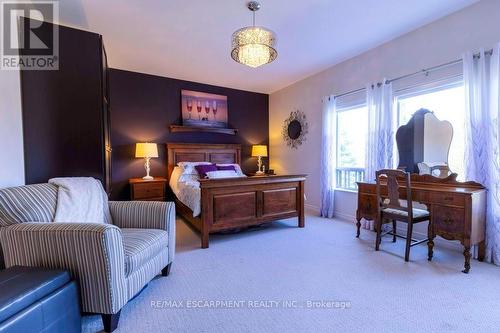 207 - 1499 Nottinghill Gate, Oakville, ON - Indoor Photo Showing Bedroom